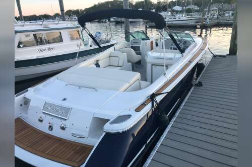 2003 Chris-Craft Launch 28 in falmouth MA