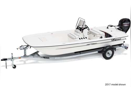 2018 Mako Pro Skiff 17 CC in falmouth MA