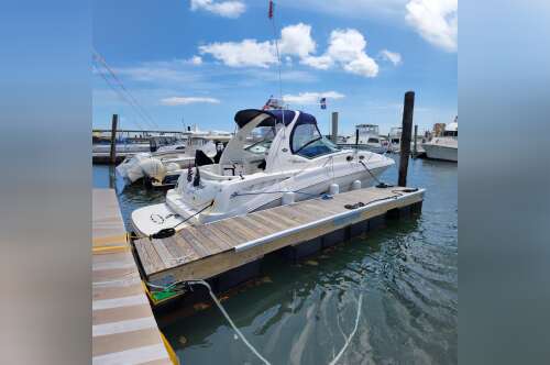 2003 Sea Ray Sundancer 320 390 in falmouth MA