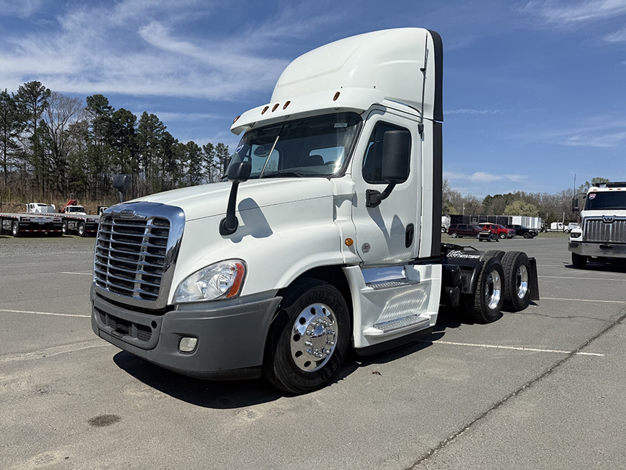 2019 FREIGHTLINER CASCADIA 125 in Weyers Cave, VA