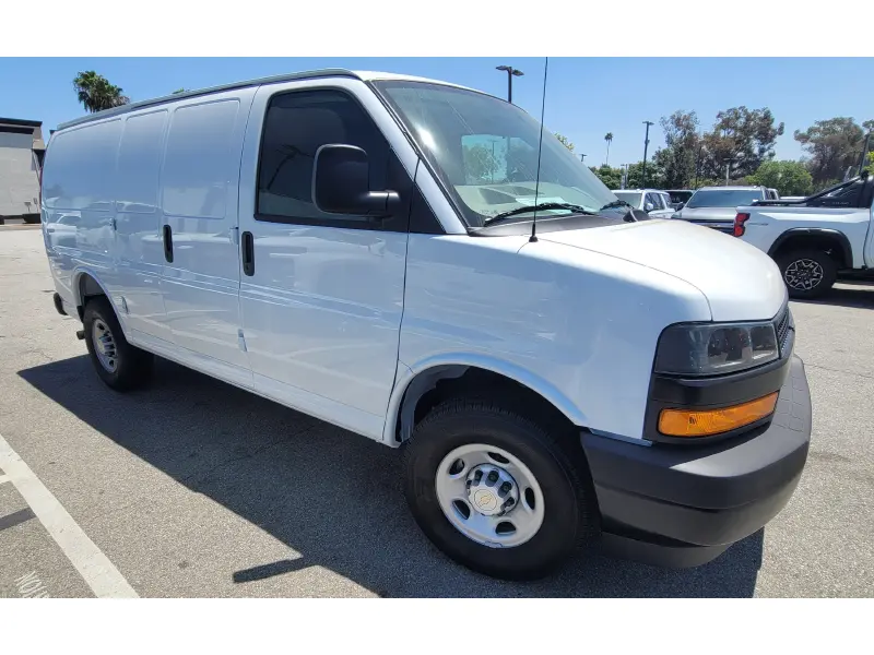 2026 CHEVROLET EXPRESS G2500