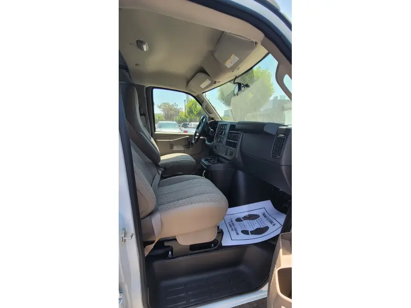 2026 CHEVROLET EXPRESS G2500