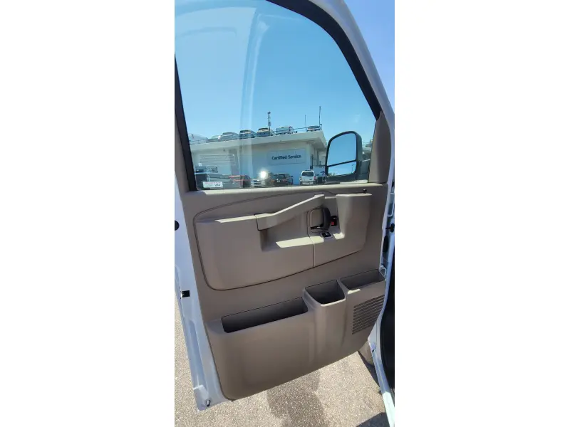 2026 CHEVROLET EXPRESS G2500