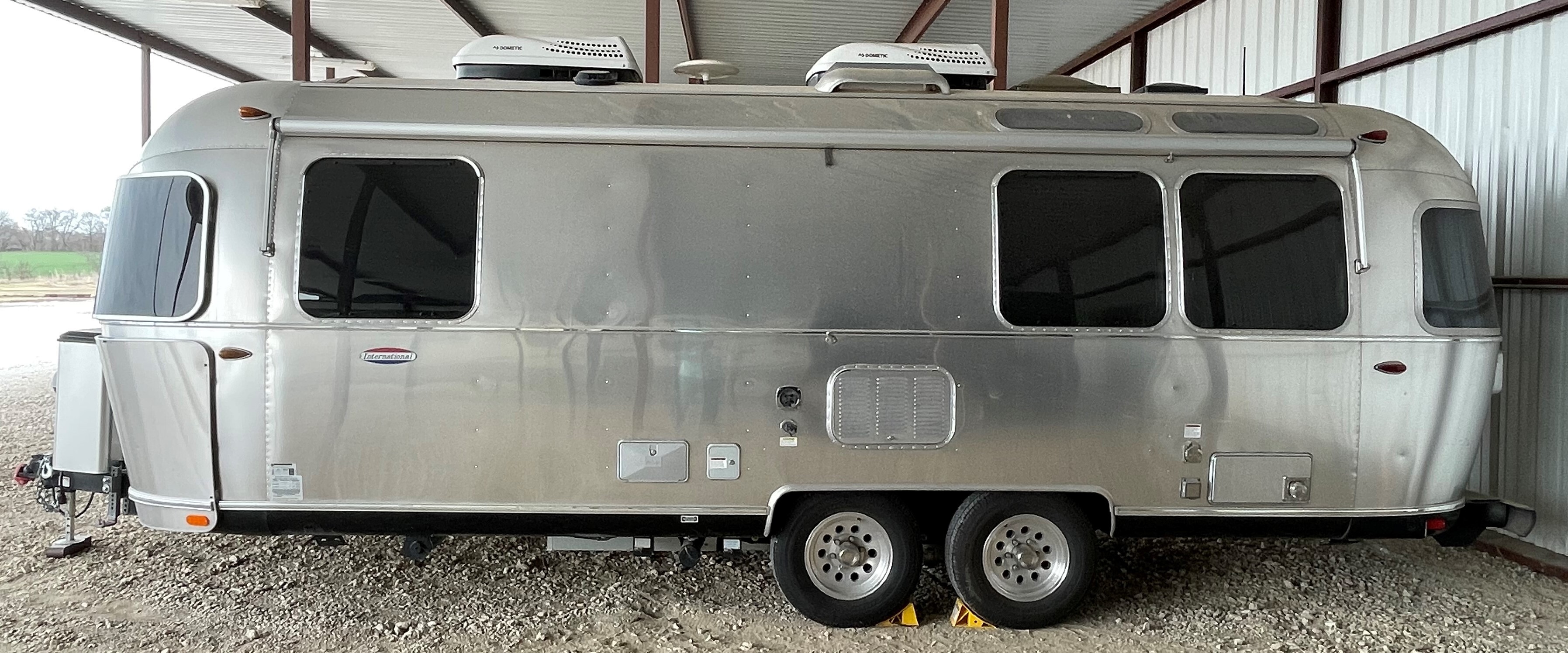 2019 Airstream INTERNATIONAL SIGNATURE 25FB SIGNATURE in san antonio TX