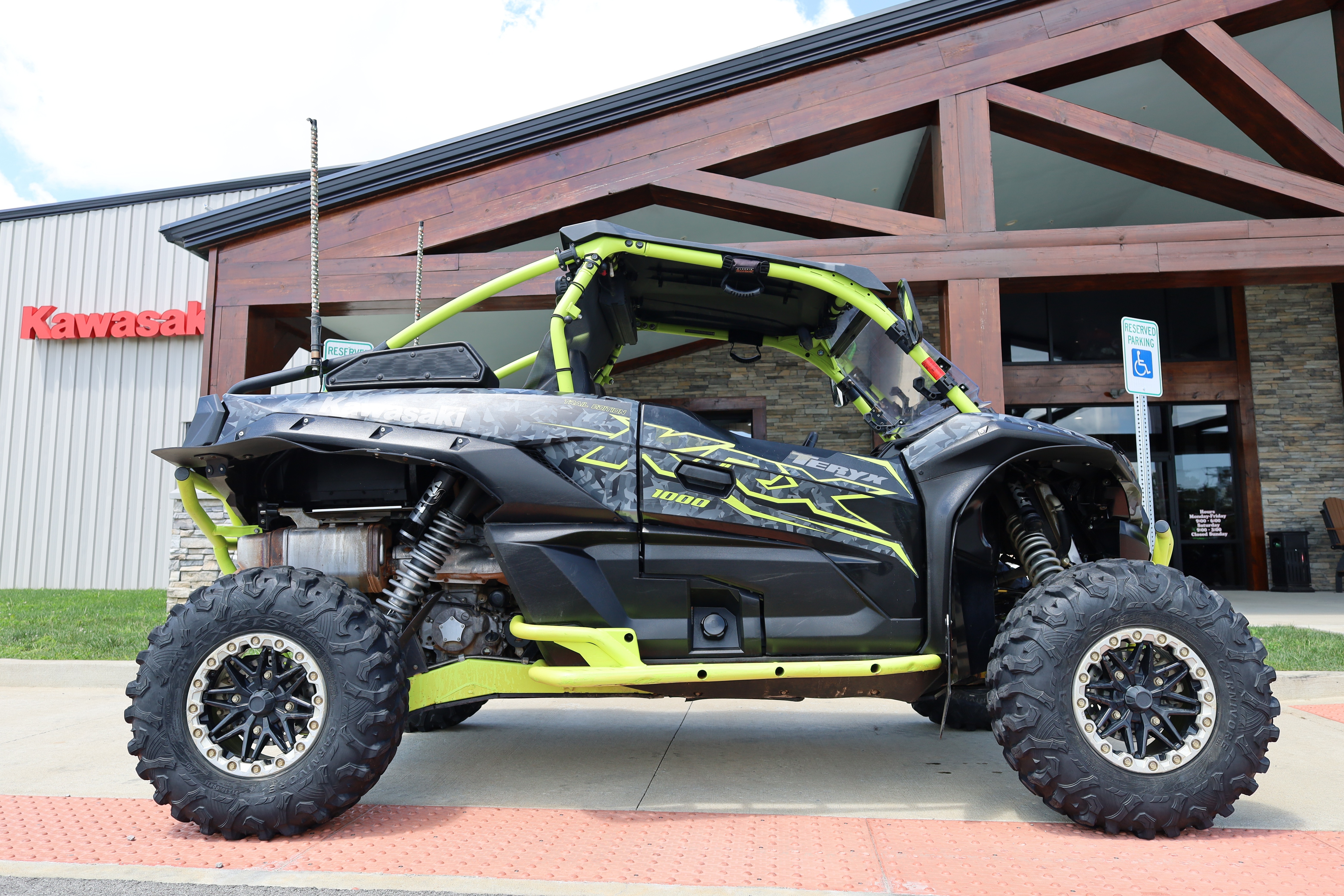 2021 Kawasaki Teryx KRX 1000 Trail Edition Recreation / Sport ATV