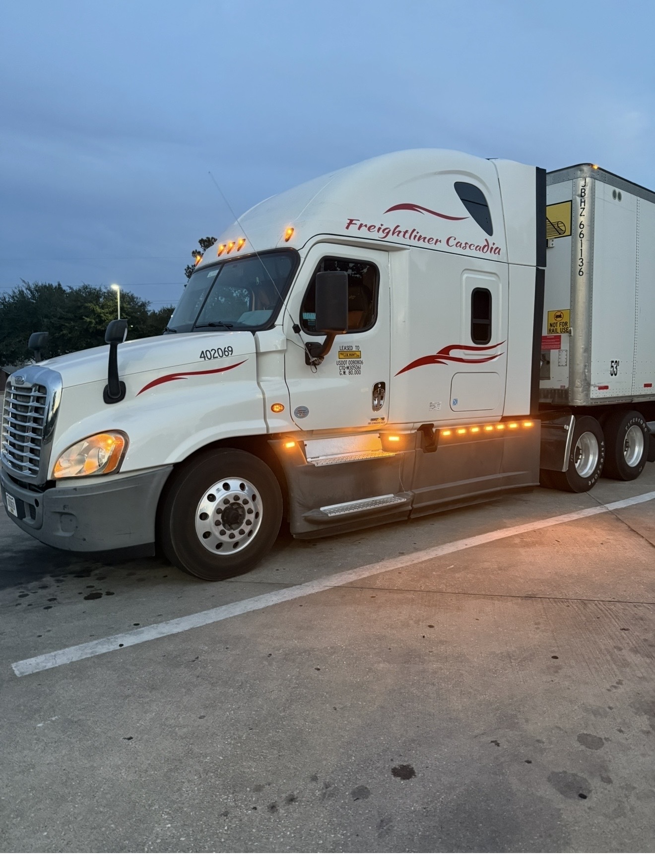 2018 FREIGHTLINER CASCADIA 125 in Columbus, OH