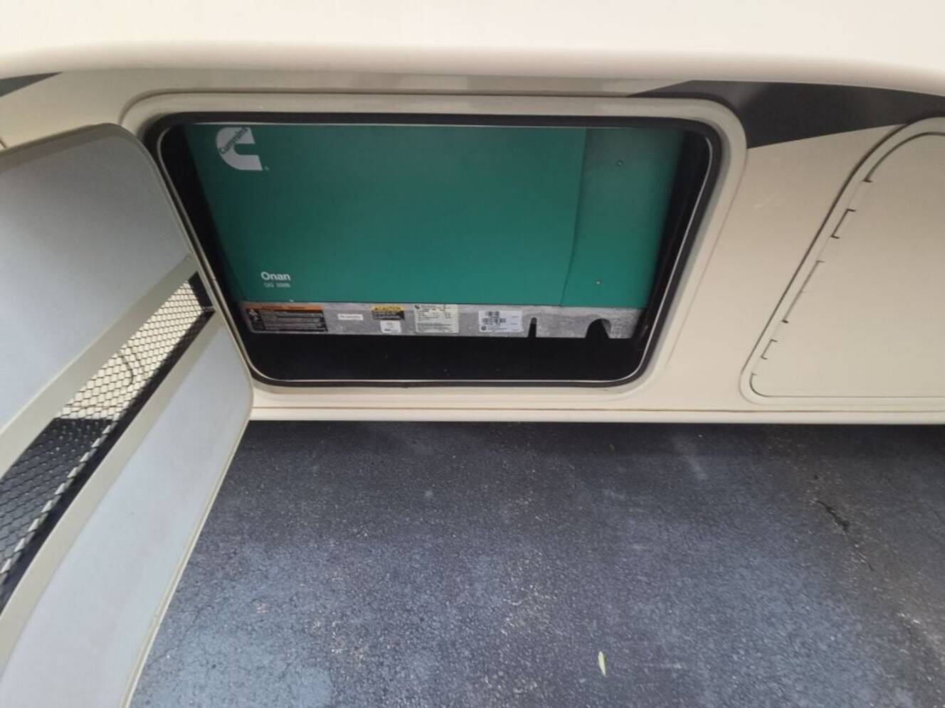 A photo of this 2019 Thor Motor Coach Hurricane 34J