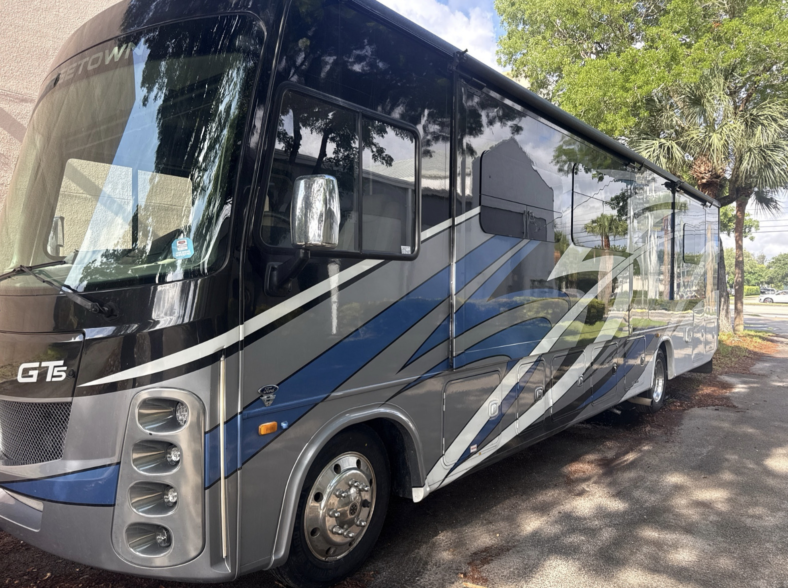 2021 Forest River GEORGETOWN 5 SERIES GT5 36B5 in lake worth beach FL