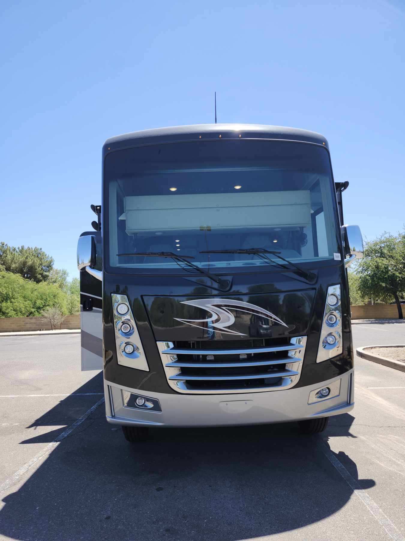 2021 Thor Motor Coach MIRAMAR 35 2 in phoenix AZ