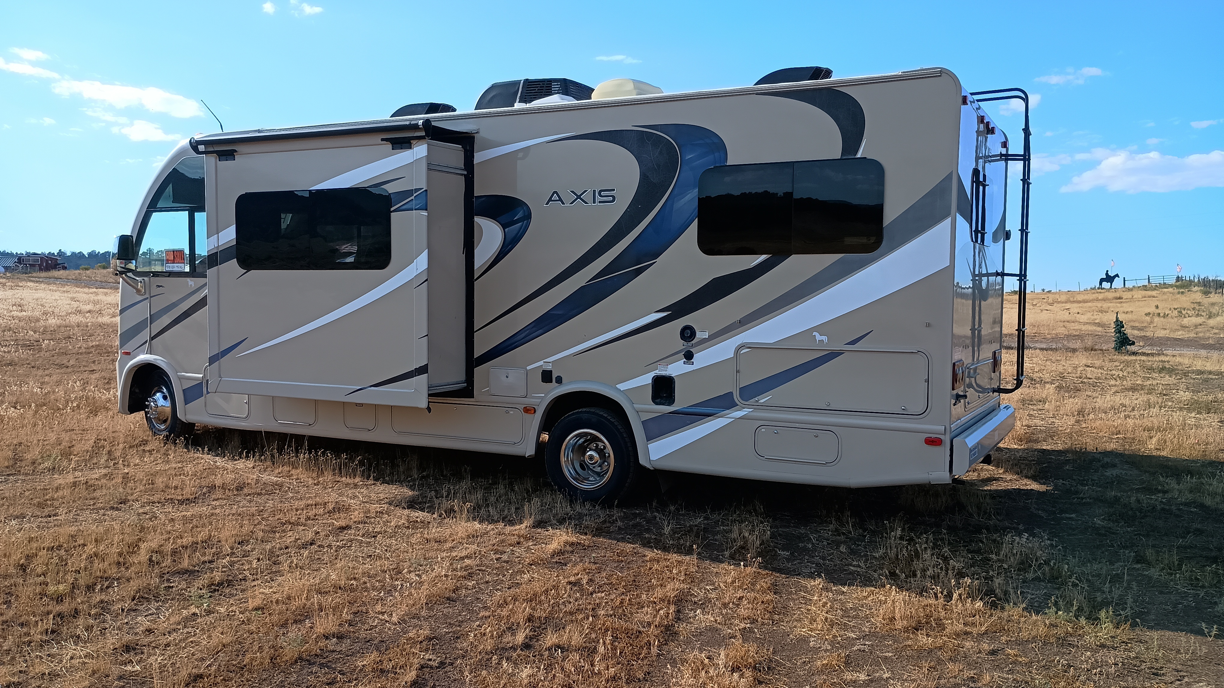 2017 Thor Motor Coach AXIS 25.4 in silt CO