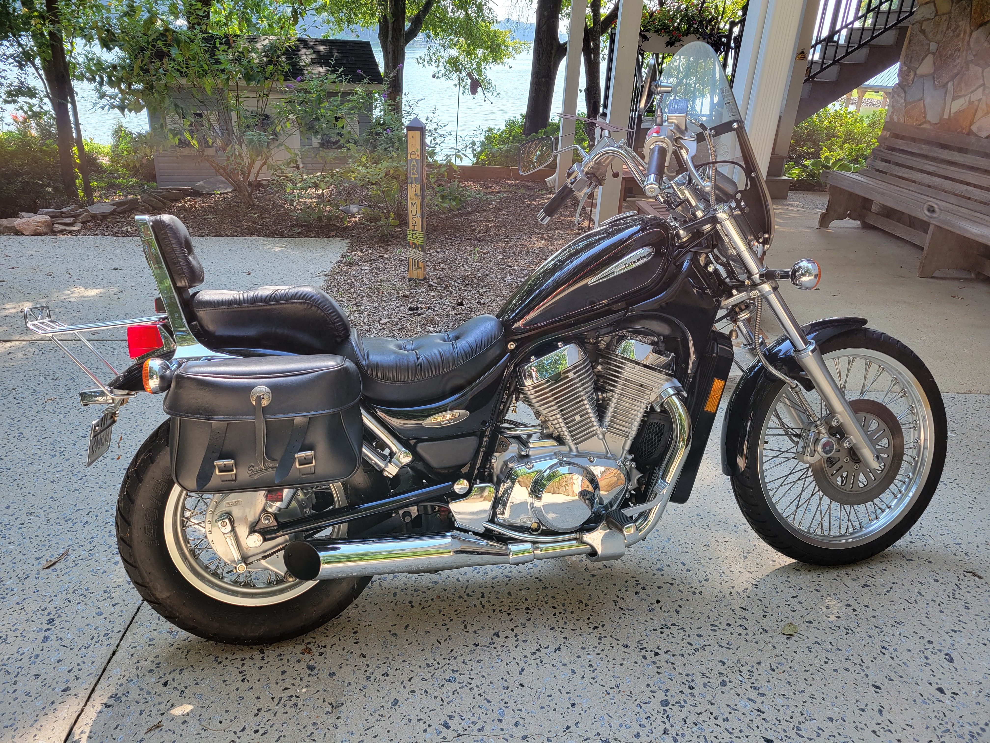 1997 Suzuki INTRUDER 800 Cruiser motorcycle