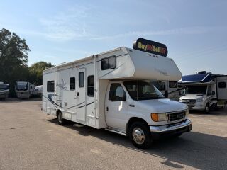 2004 FOREST RIVER SUNSEEKER 2600SLE