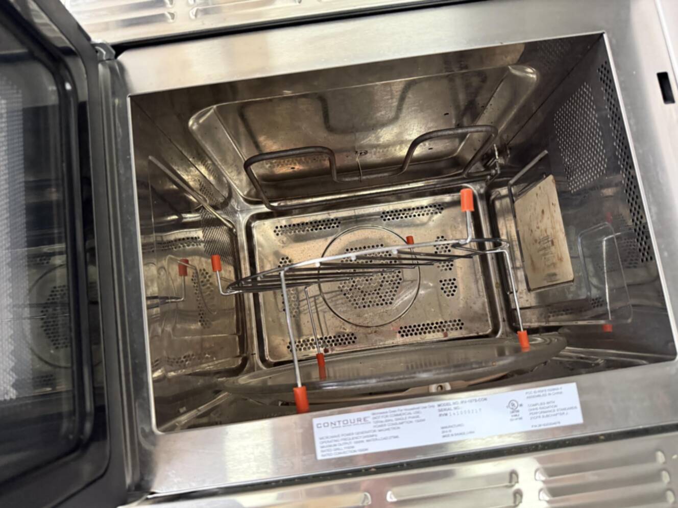 A photo of this 2016 Airstream International Signature 23FB