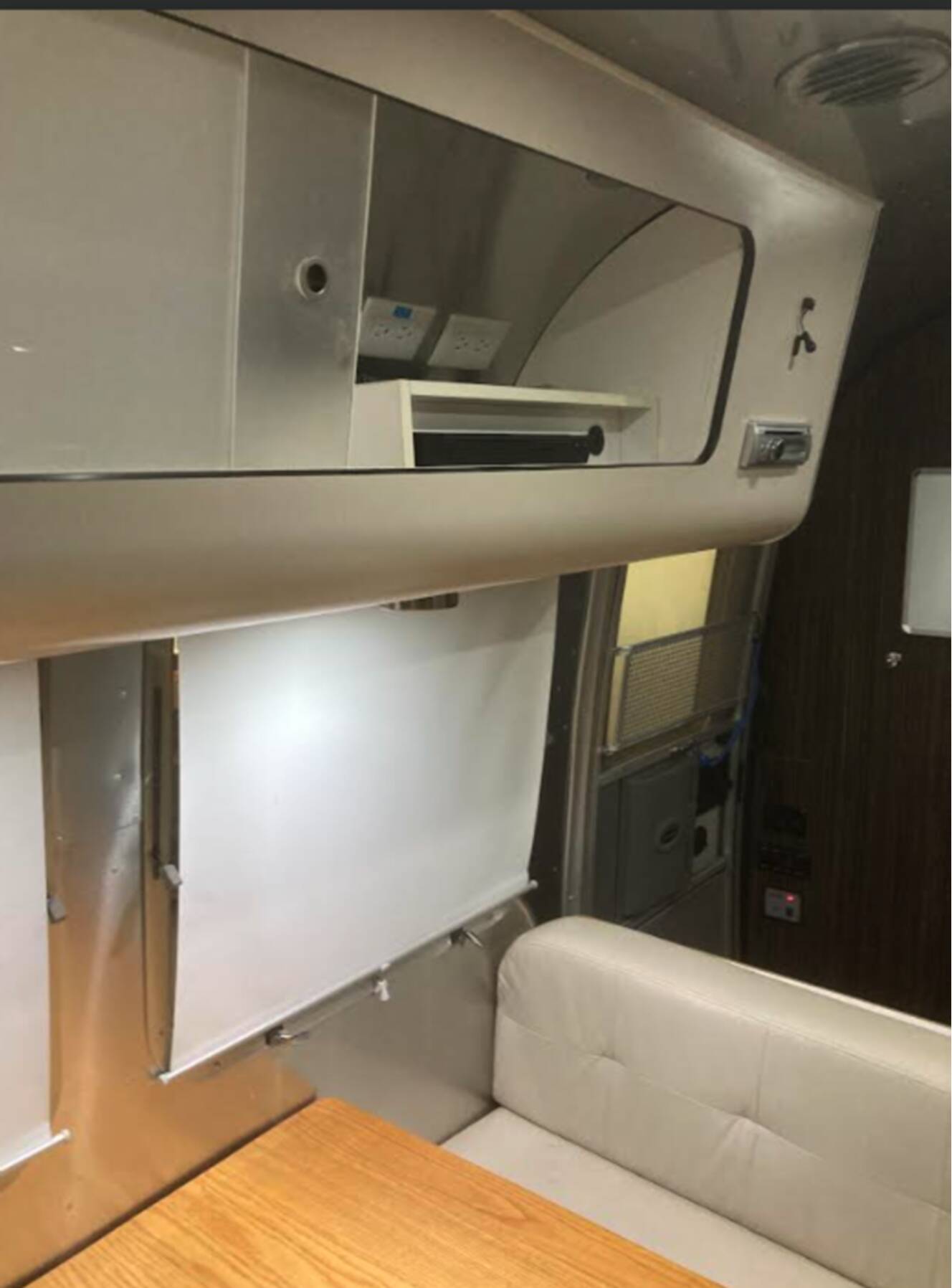 A photo of this 2016 Airstream International Signature 23FB
