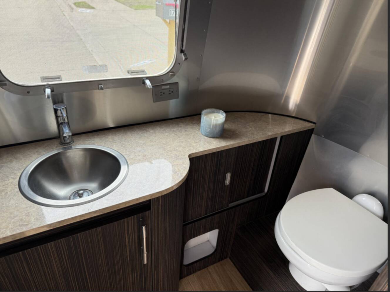 A photo of this 2016 Airstream International Signature 23FB
