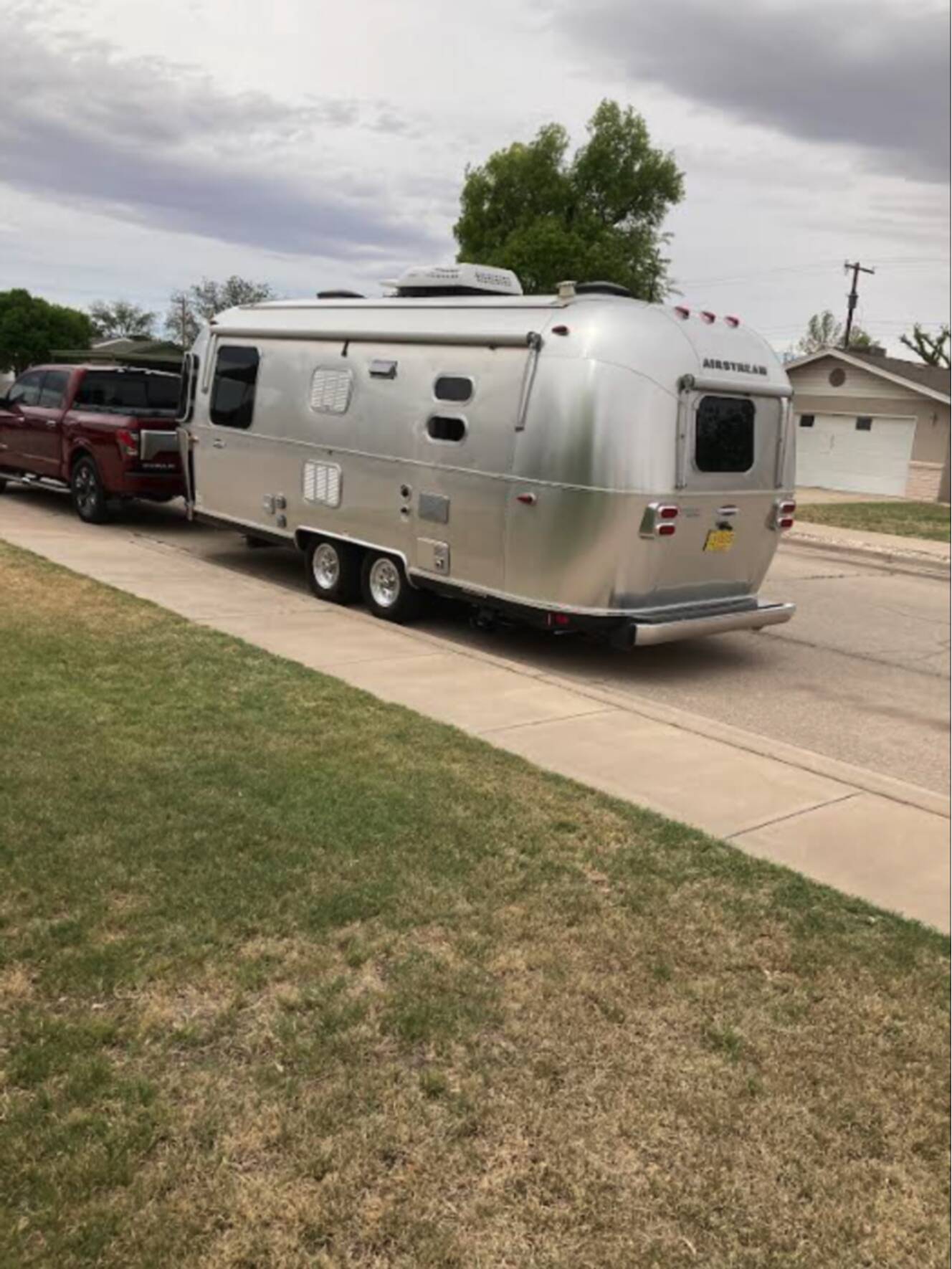 A photo of this 2016 Airstream International Signature 23FB