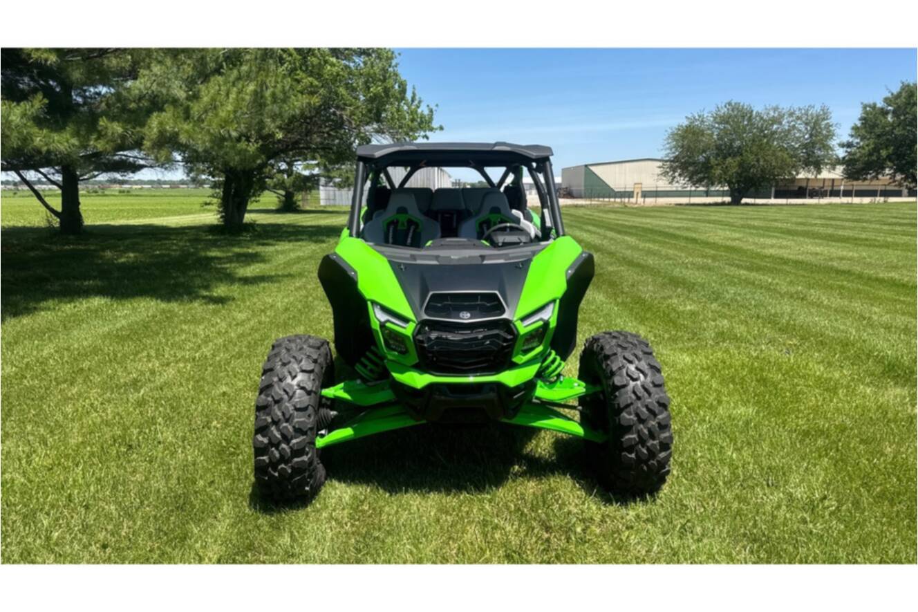 A photo of this 2026 Kawasaki Teryx5 H2 Deluxe eS