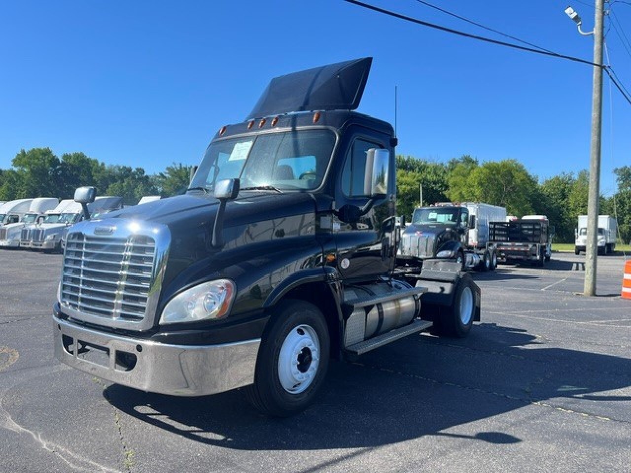 2020 FREIGHTLINER CASCADIA 125 in Swedesboro, NJ