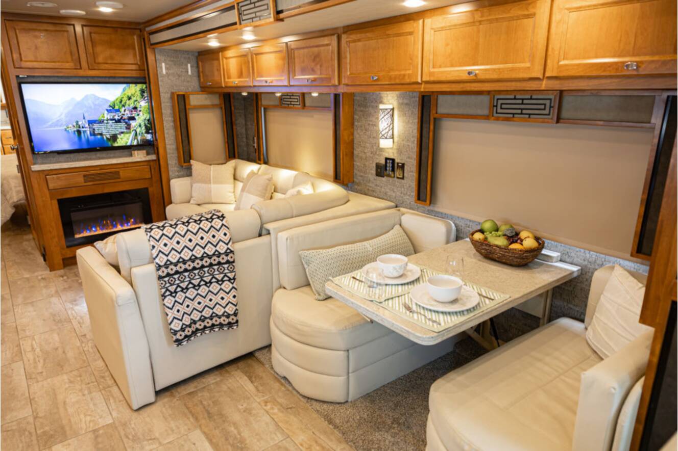 A photo of this 2020 Tiffin Motorhomes Allegro Red 38KA