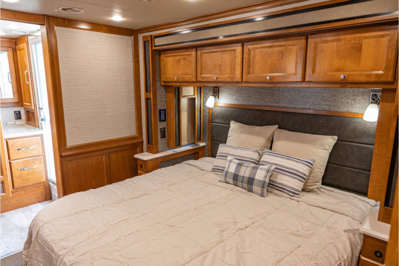 A photo of this 2020 Tiffin Motorhomes Allegro Red 38KA