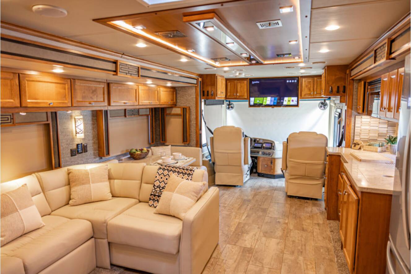 A photo of this 2020 Tiffin Motorhomes Allegro Red 38KA