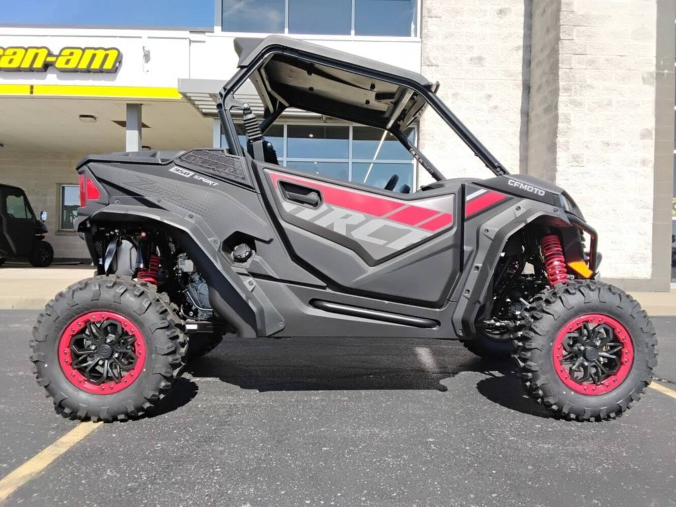 A photo of this 2026 CFMOTO ZFORCE 950 Sport