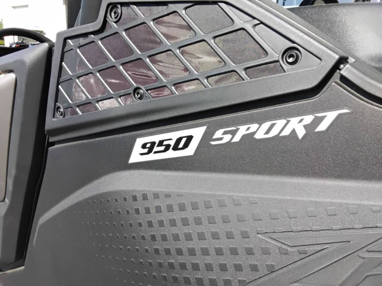 A photo of this 2026 CFMOTO ZFORCE 950 Sport