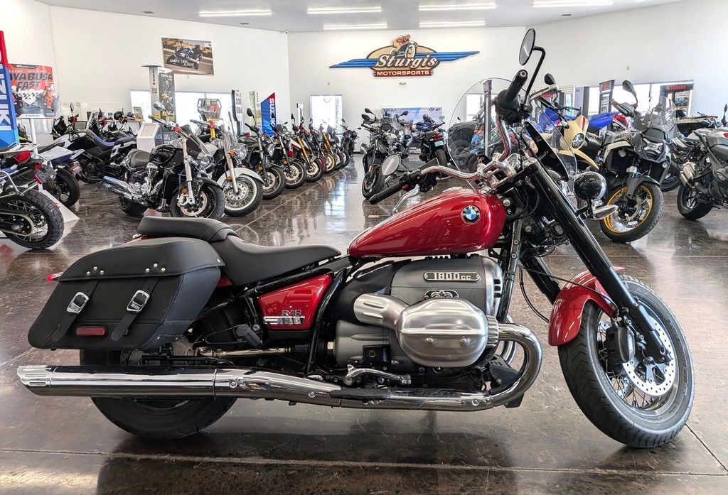 2022 BMW R 18 Classic Mars Red Metallic CLASSIC in Sturgis, SD