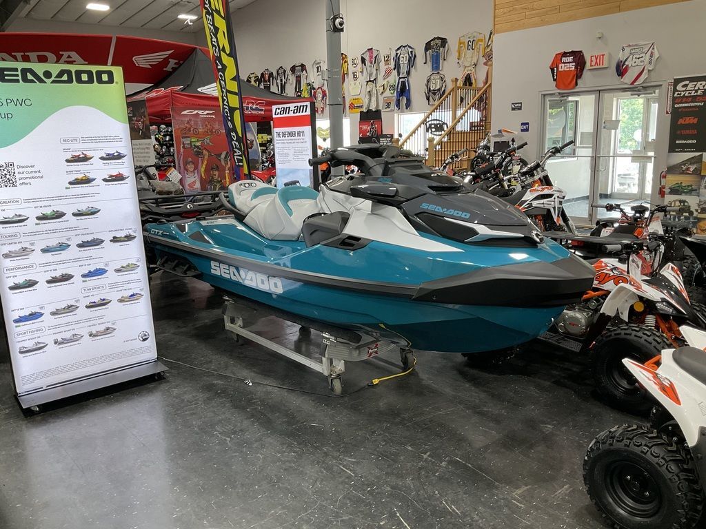 2025 Sea-Doo GTX Limited 325 Teal Metallic LIMITED 325 in Johnstown, PA