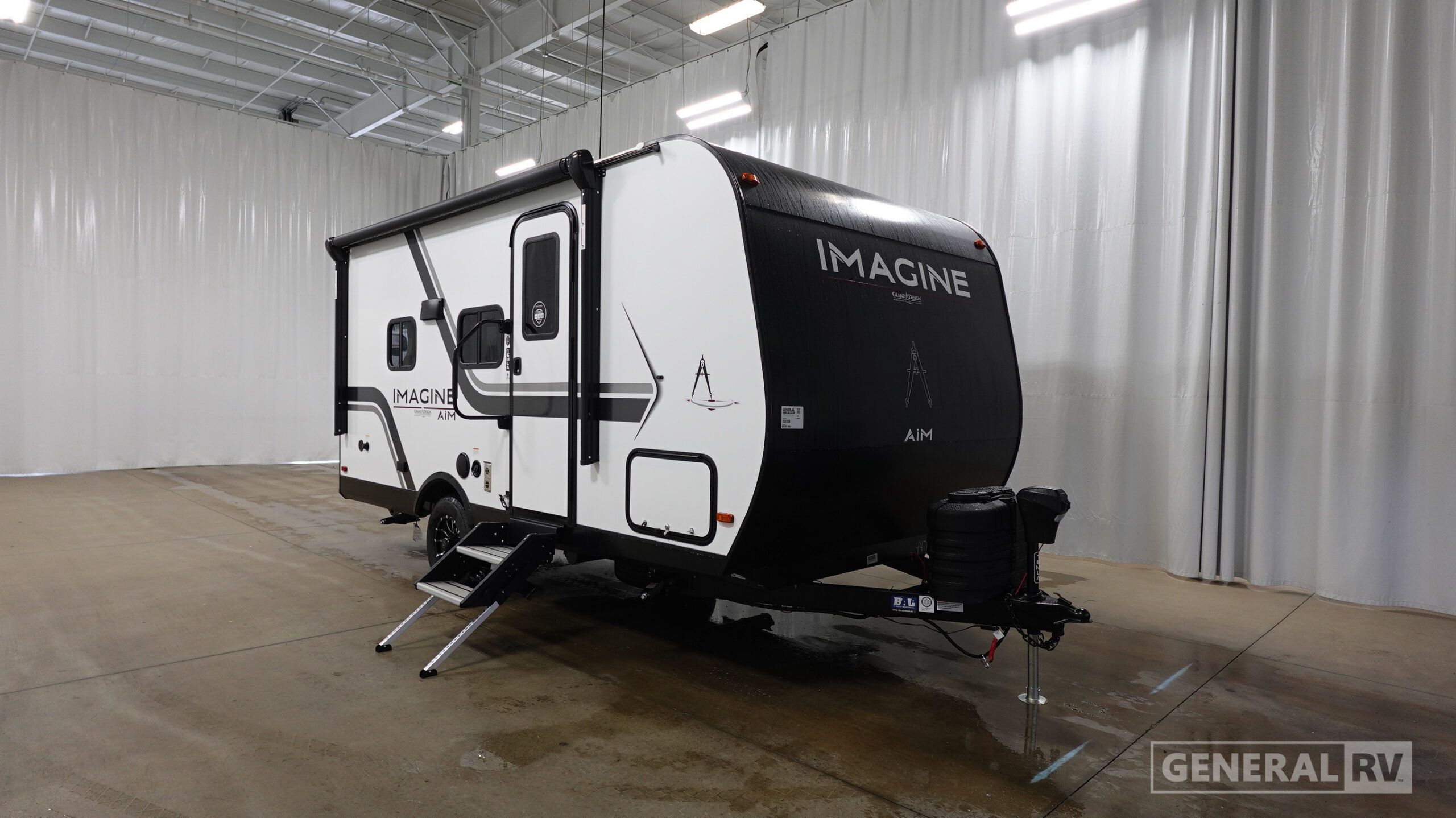 2027 Grand Design Imagine AIM 16MLA in north canton OH