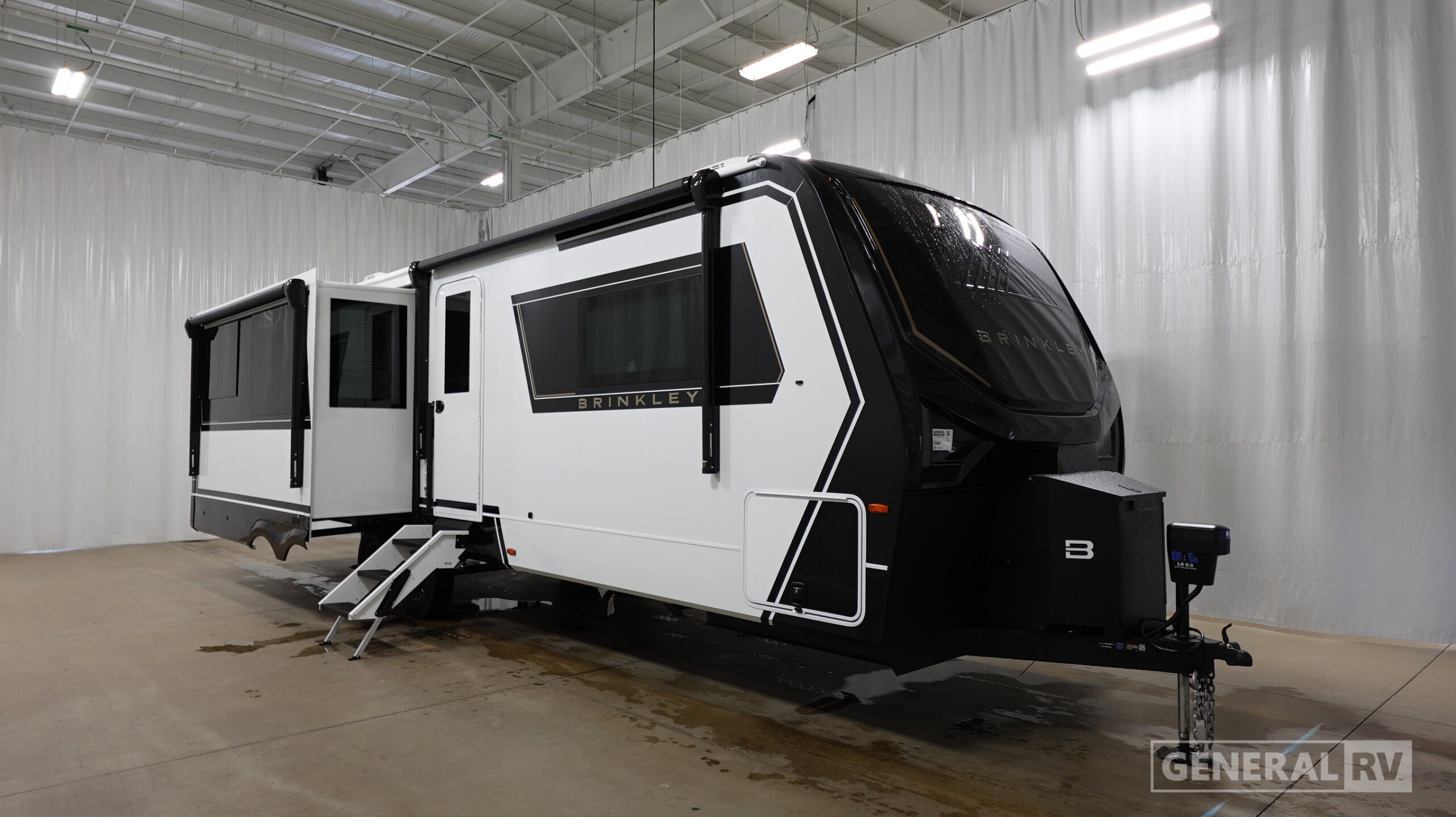 2026 Brinkley Model Z Air 297 in wixom MI