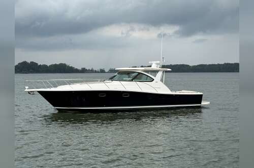 2016 Tiara Yachts 39 CORONET in marblehead OH