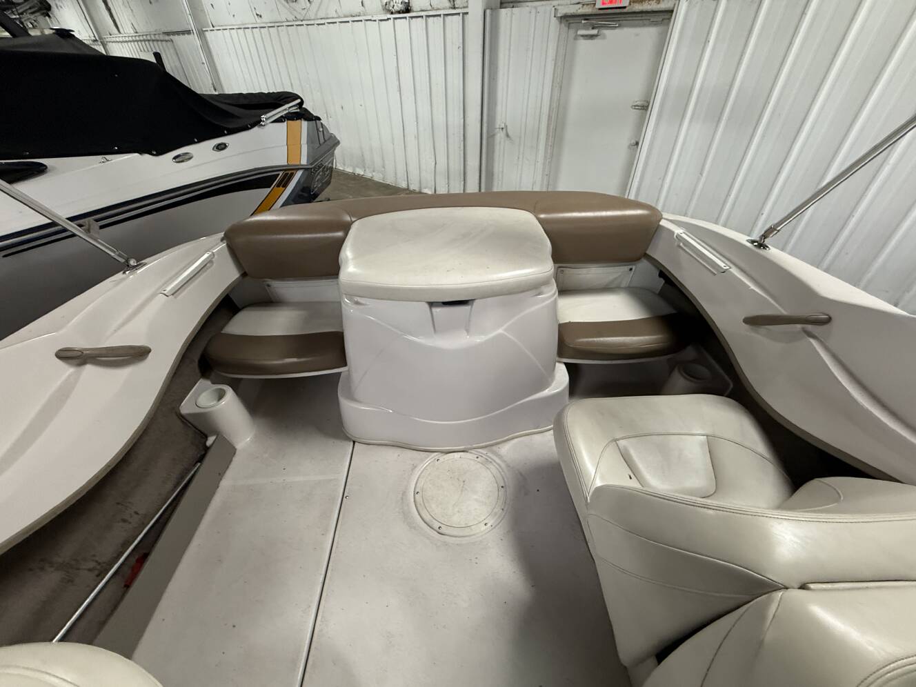 A photo of this 2007 Four Winns 180 HORIZON