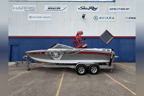 2013 Nautique Super Air Nautique 230 S25 in rogers MN