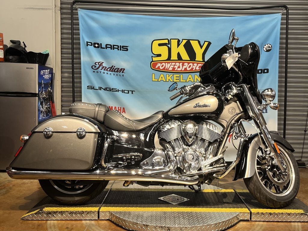 2024 Indian Motorcycle® Springfield® Black Metallic/Titanium Metallic BASE in Lakeland, FL