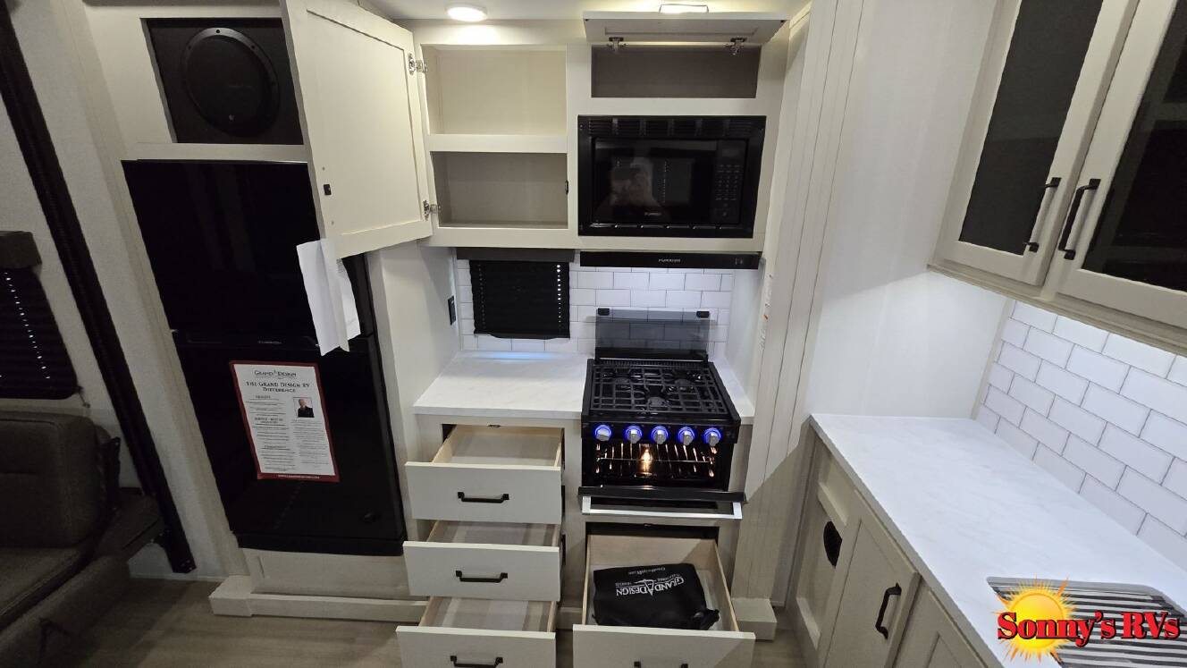A photo of this 2027 Grand Design Momentum G-Class 25G