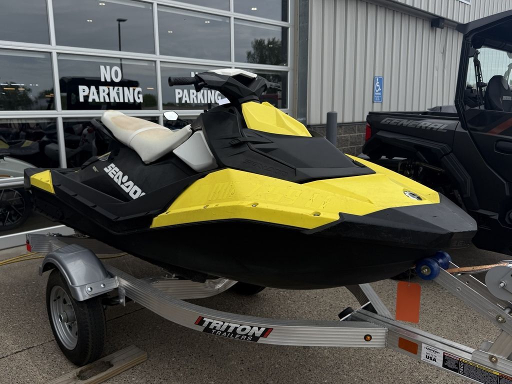2015 Sea-Doo Spark 3up IBR ROTAX® 900 HO ACE Convenience Package 2-UP ROTAX 900 ACE in rochester MN