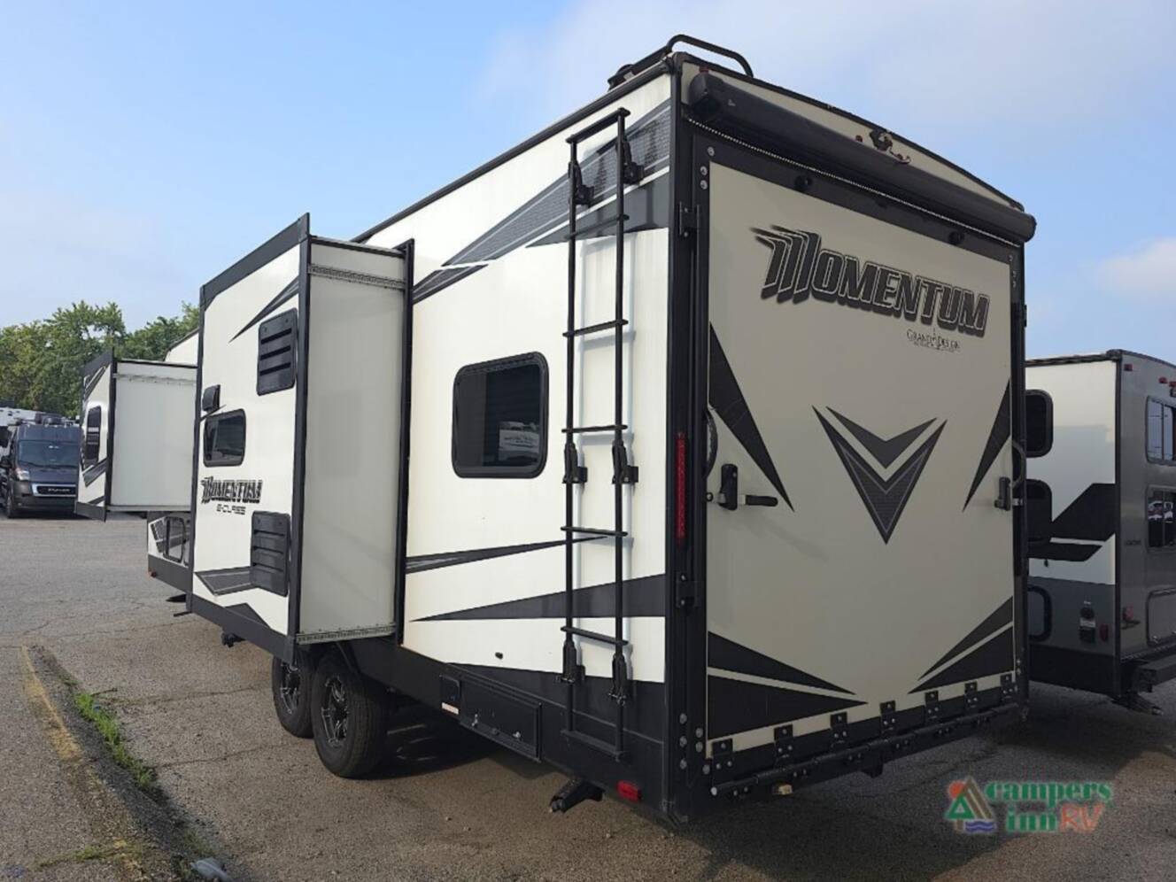 A photo of this 2020 Grand Design Momentum 25G