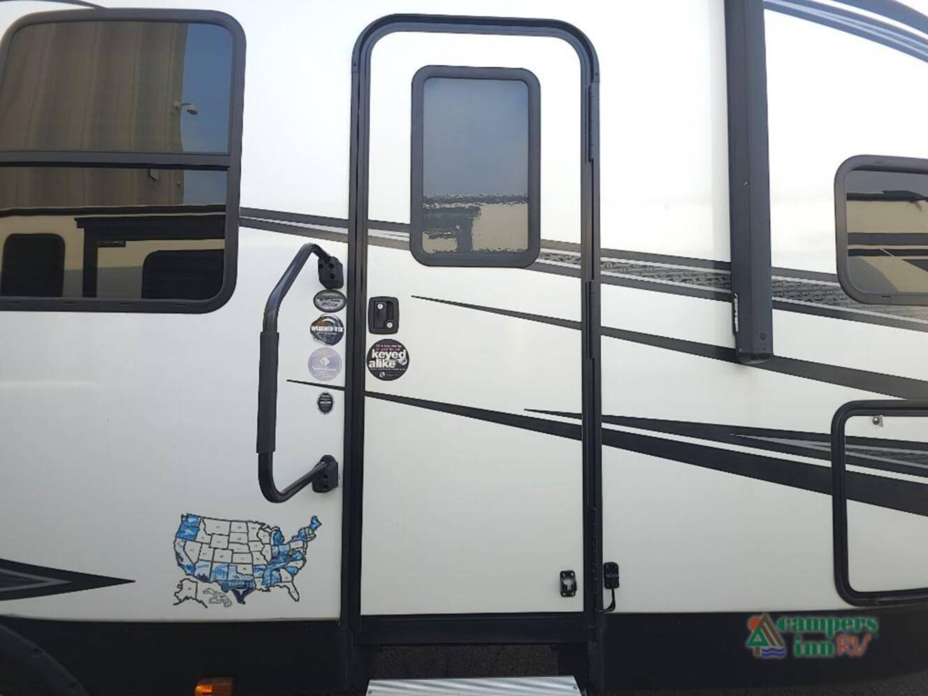 A photo of this 2020 Grand Design Momentum 25G
