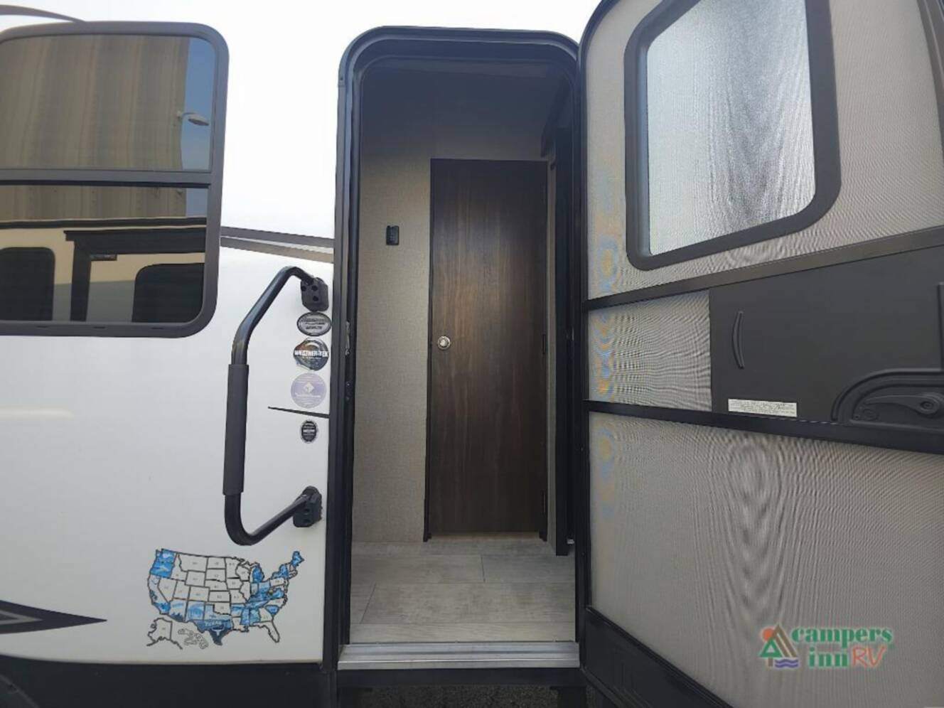A photo of this 2020 Grand Design Momentum 25G