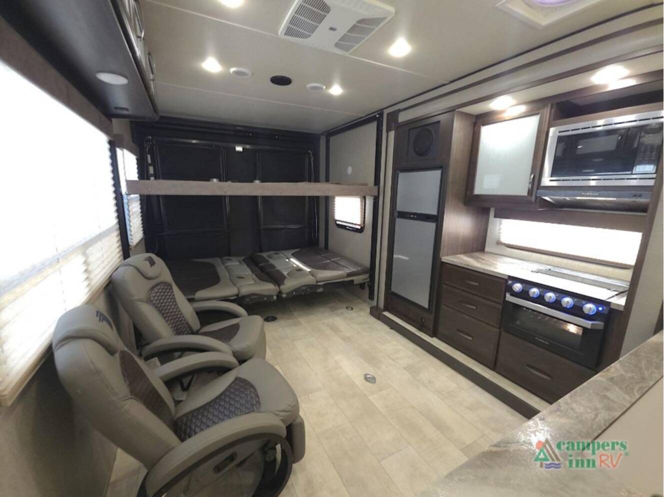 A photo of this 2020 Grand Design Momentum 25G