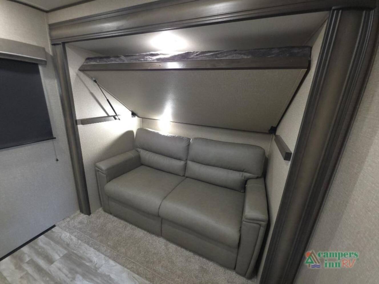 A photo of this 2021 Grand Design Reflection 312BHTS