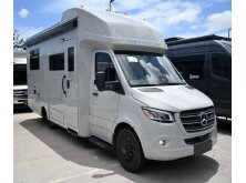 2027 Tiffin Motorhomes Wayfarer 25XLW Review image