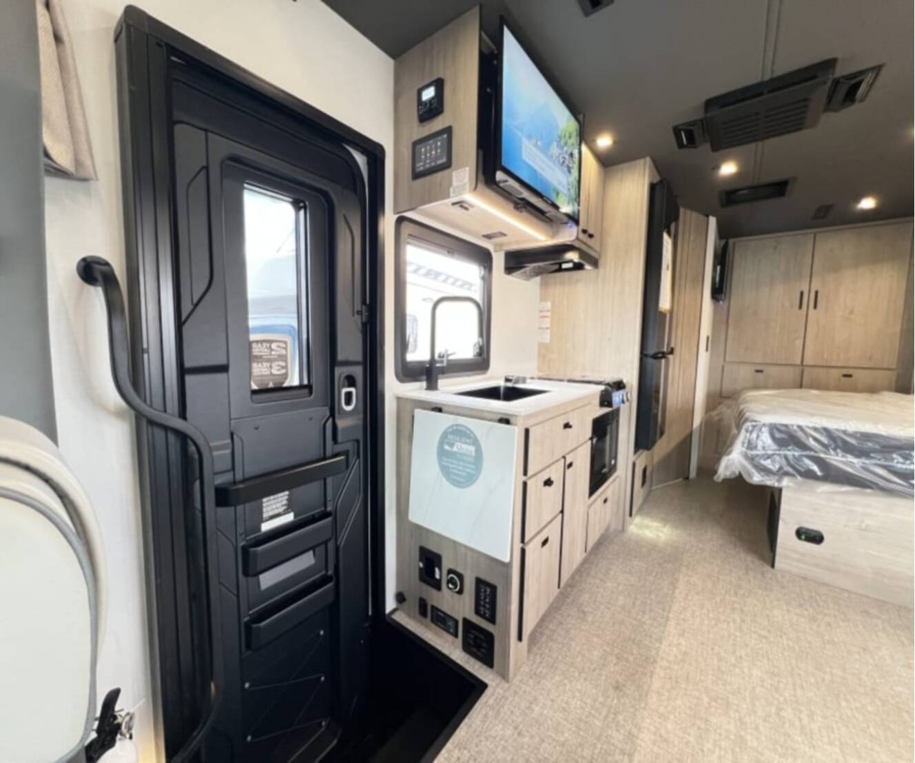 A photo of this 2026 Grand Design LINEAGE SERIES M 25FW-FBP