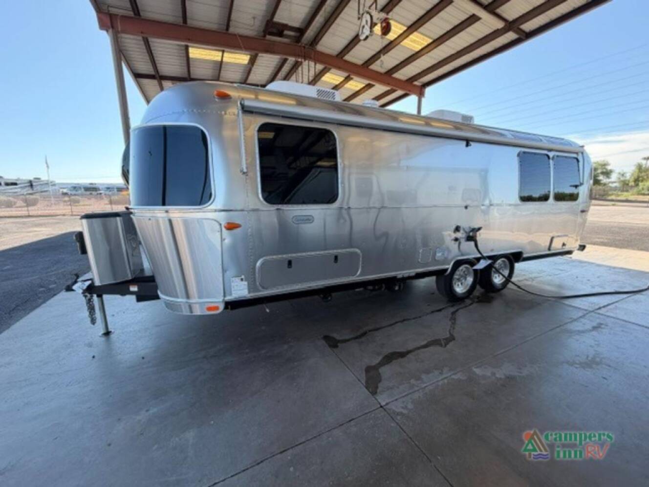 A photo of this 2027 Airstream Globetrotter 27FB