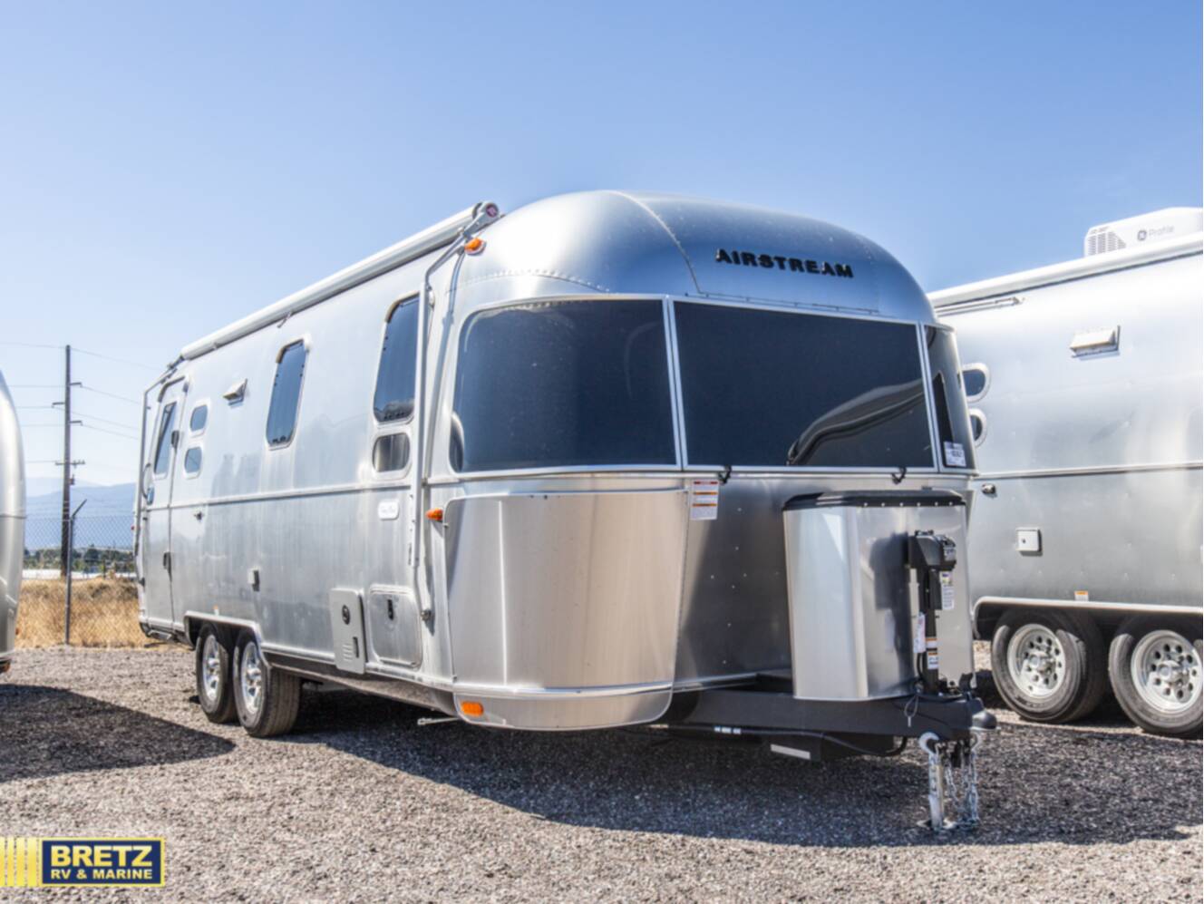 A photo of this 2026 Airstream Flying Cloud 25FB