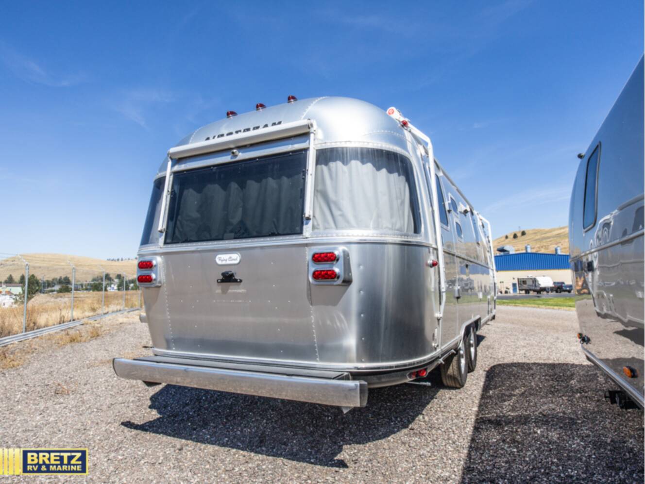 A photo of this 2026 Airstream Flying Cloud 25FB