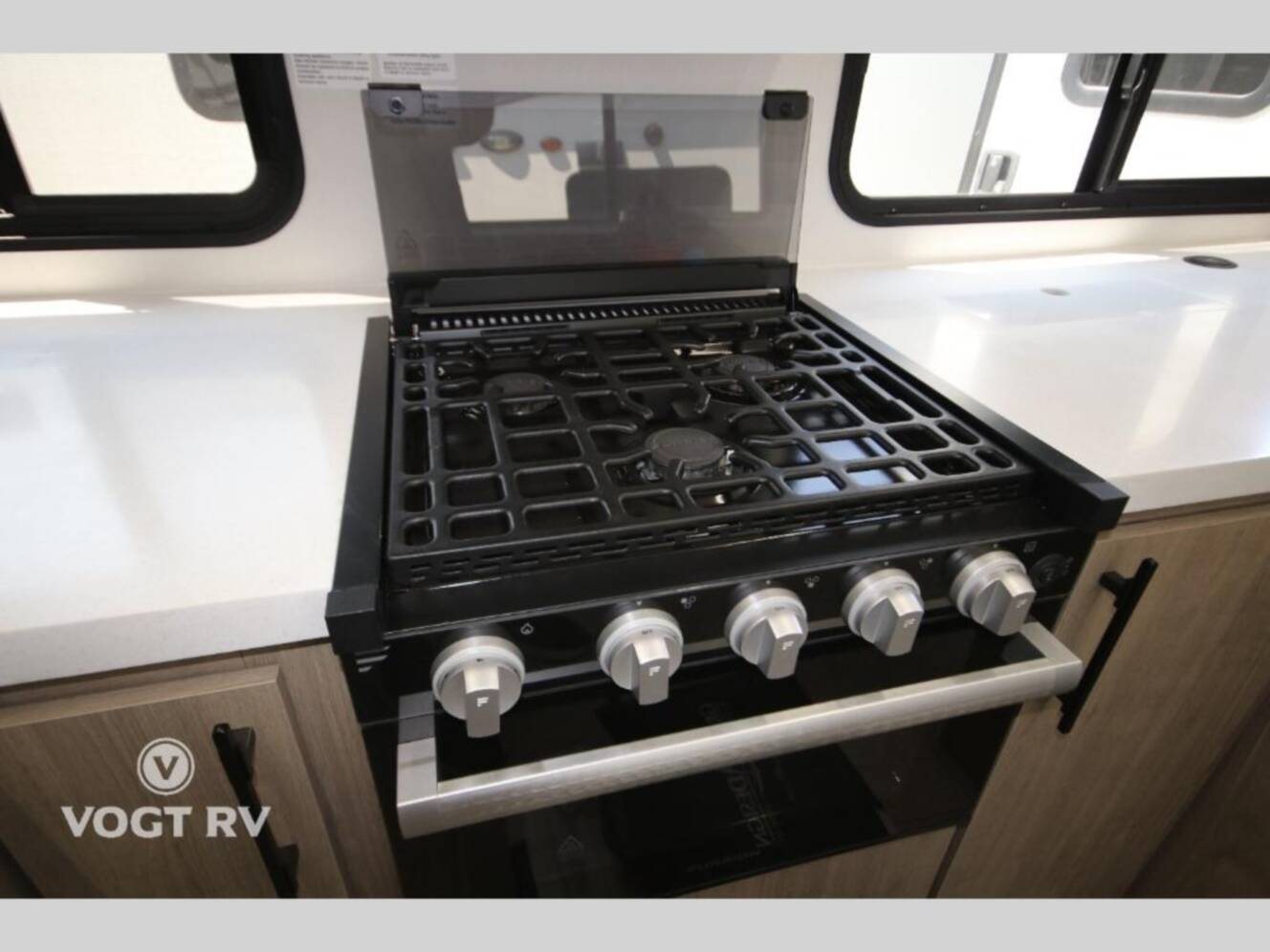 A photo of this 2025 Grand Design Imagine 2470BH