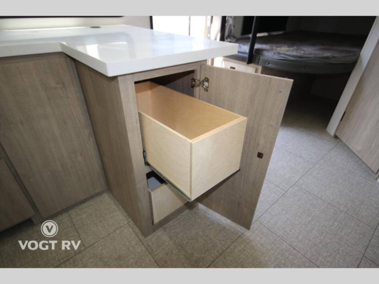 A photo of this 2025 Grand Design Imagine 2470BH
