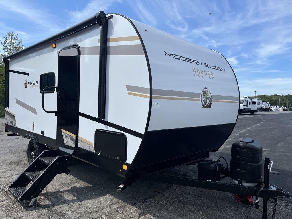 2027 Modern Buggy Rv Hopper Series 3 in orchard park NY